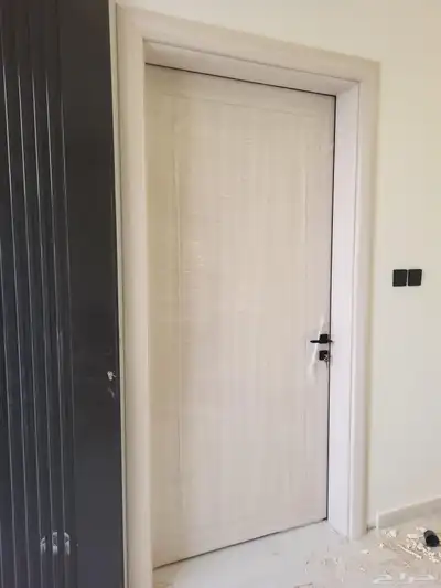 نجار أبواب تركيب تصنيع ديكورات للعمل 5