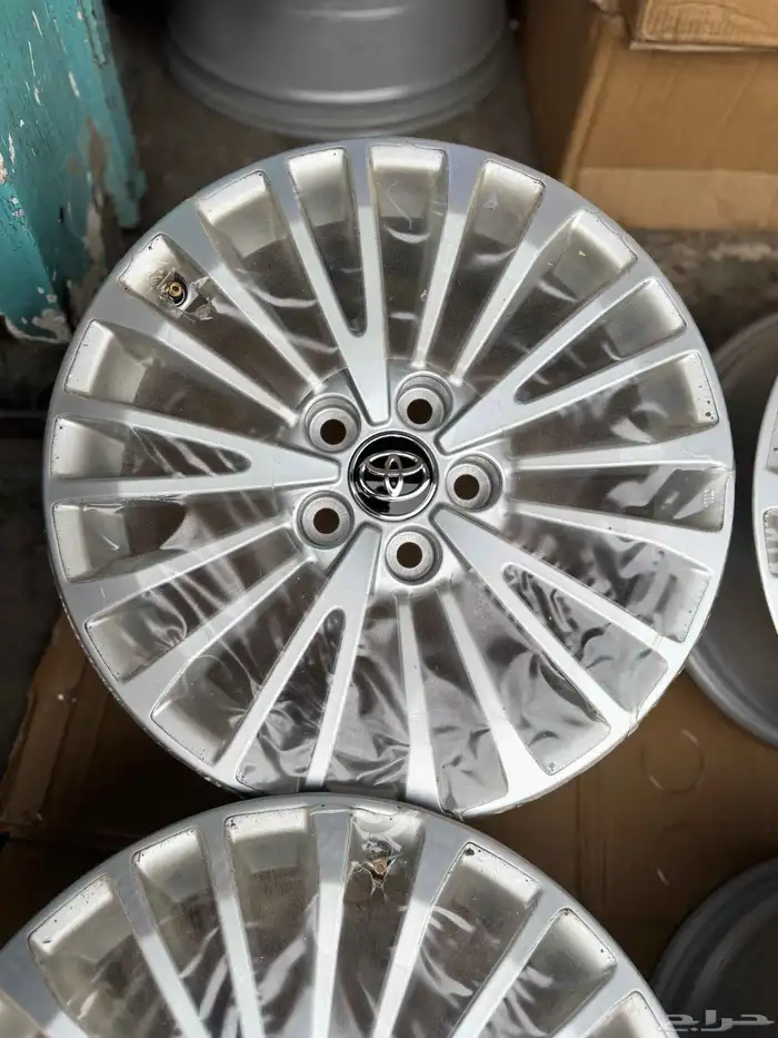 جنوط تويوتا كامري 2025 3