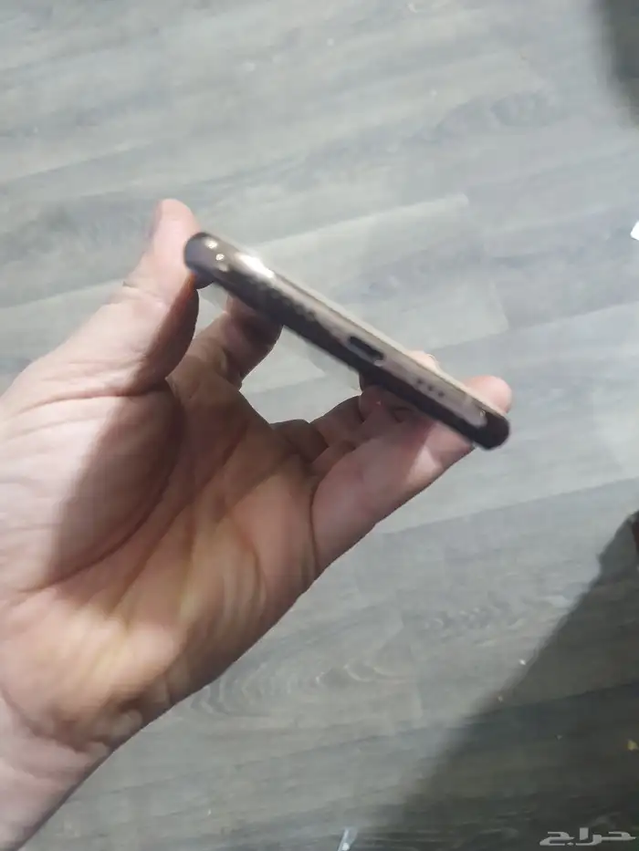 ايفون اكس 256 ذهبي لايوجد به أي مشاكل نهائي 2