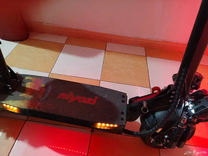 سكوتر الوحش للكبار والصغار 2