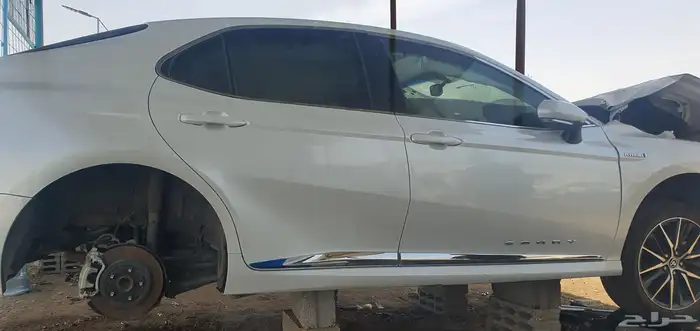 قطع غيار تشليح كامري هيبرد قراندي 2023 6