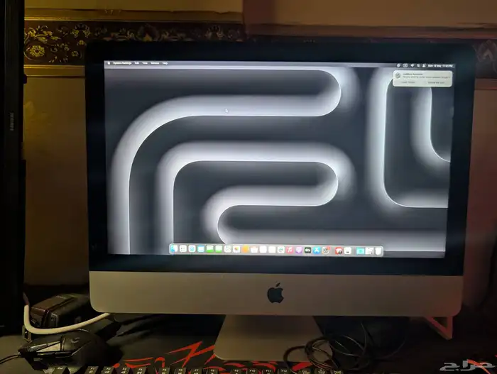 iMac 2019 i5 8gb ram 250gb ssd 4k ratina display 3
