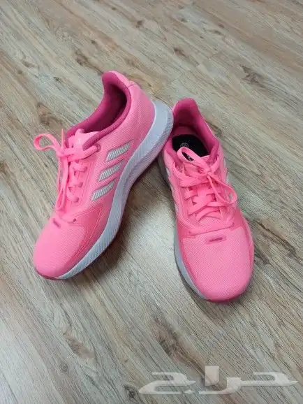 حذاء رياضي 1