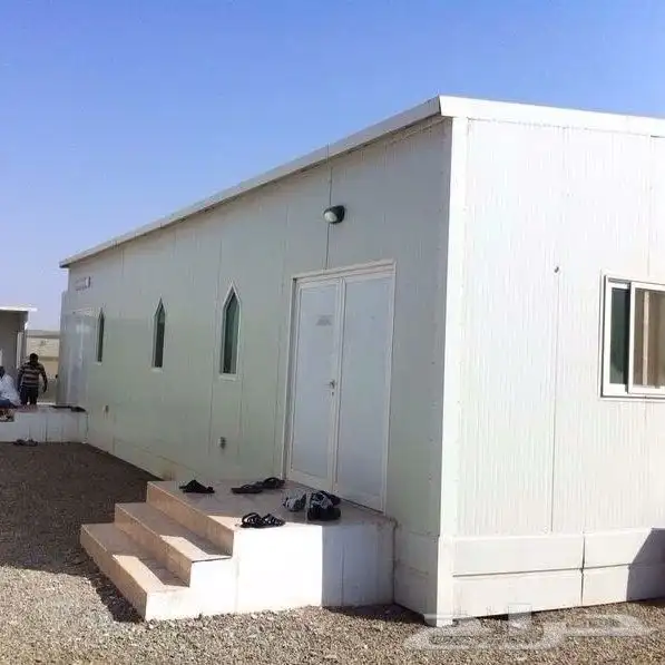 سندوتش بنل غرف سندوتش بنل لكسان جلسات سواتر مظلات هناجر 5