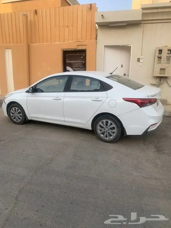 اكسنت 20 للبيع 2