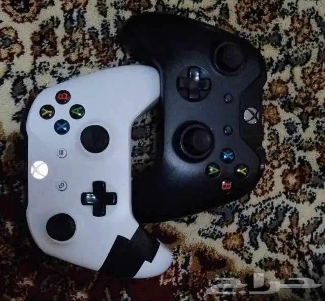 اكس بوكس ون xbox 1 مع شريط قراند 5 للبيع 3