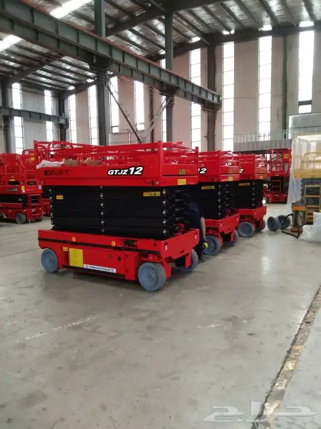 scissor lift manlift Forklift rental 2