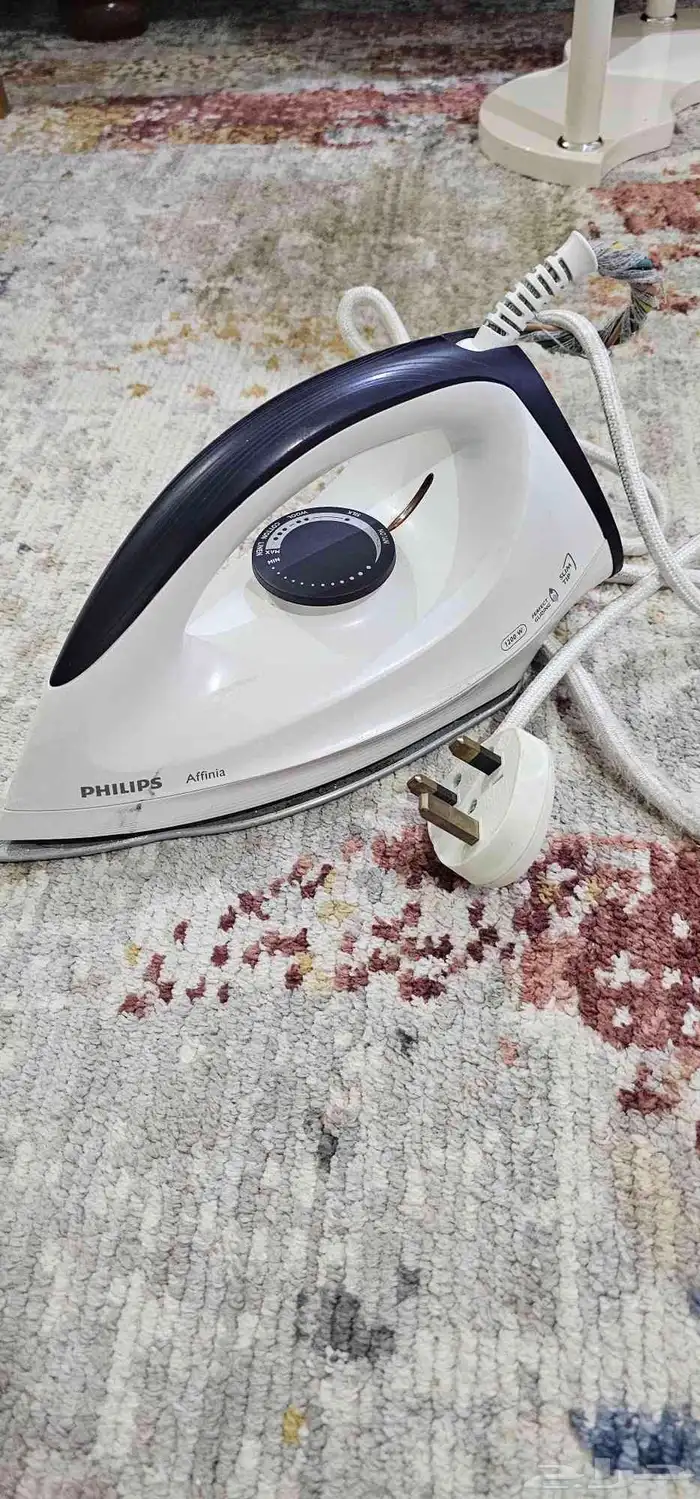 كواية ملابس فلبس 1200 واط حالتها ممتازة 0