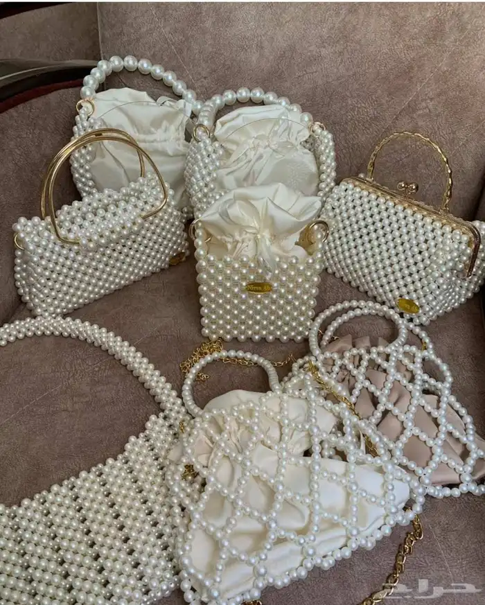 نوفر شنط خرز وكل التصميم للخرز بجميع الالوان حسب الطلب 1