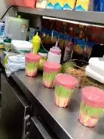 معلم عصائر مصري ومعي شهاده صحيه 0