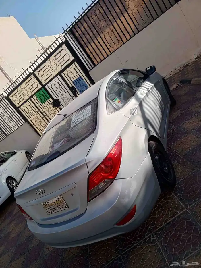 للبيع أكسنت موديل 2014 اتماتيك ابو عيارين مرغوب في الإكسنتات 0