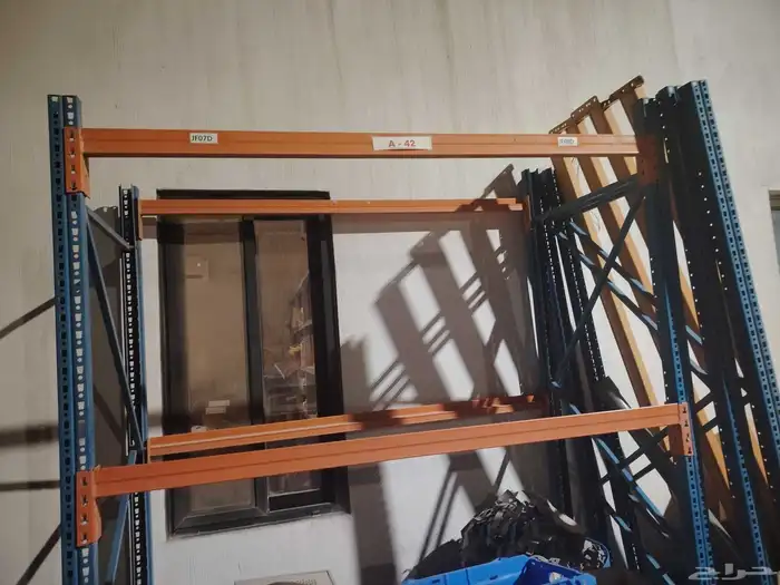 رفوف ارفف استندات بقايل مستودعات 1