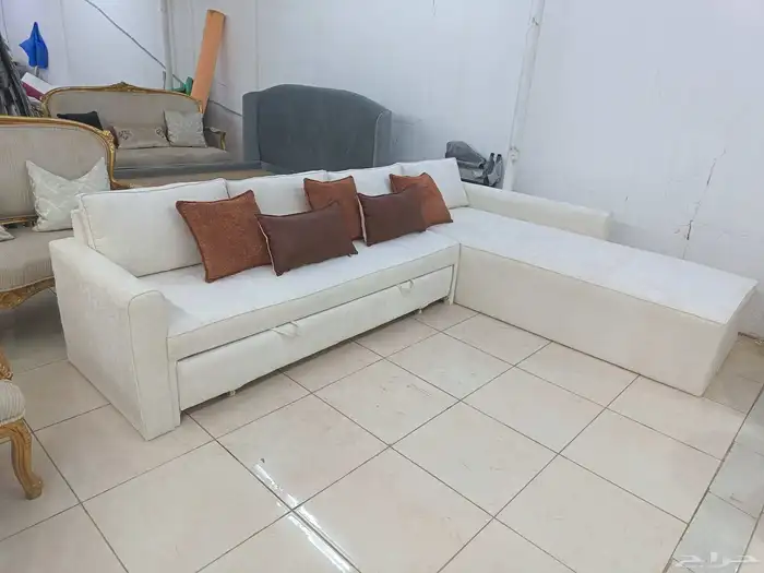 مجلس صاله حرف L مقاس 320 240 اجمالي المساحه 560سم مزود ميكان 1