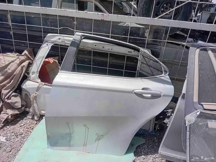 باب كامري 2020 خلقي يسار 0