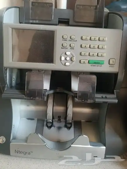 ماكينة عد النقود وكشف المظور 0