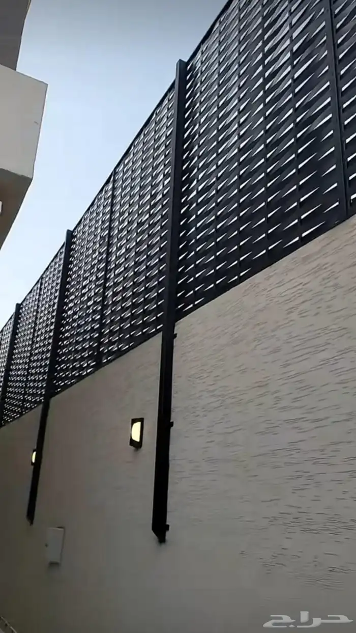 السلام عليكم نعمل على عمل مضلات سياره ضمان 10سنوات جلسات 4