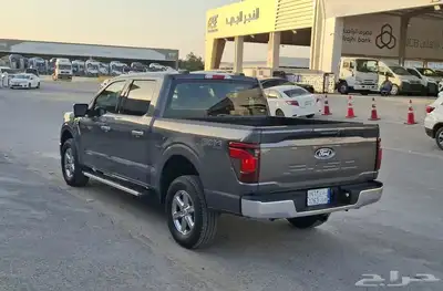 فورد F150 XLT 2024 كويتي 8 سلندر 3