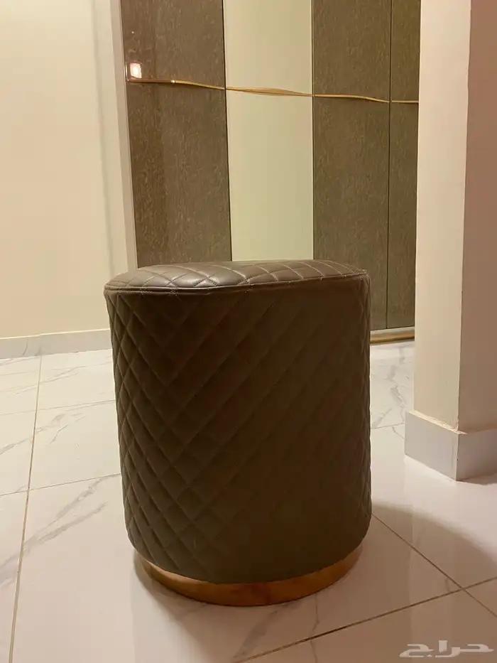 للبيع غرفة نوم من مفروشات العبداللطيف 5