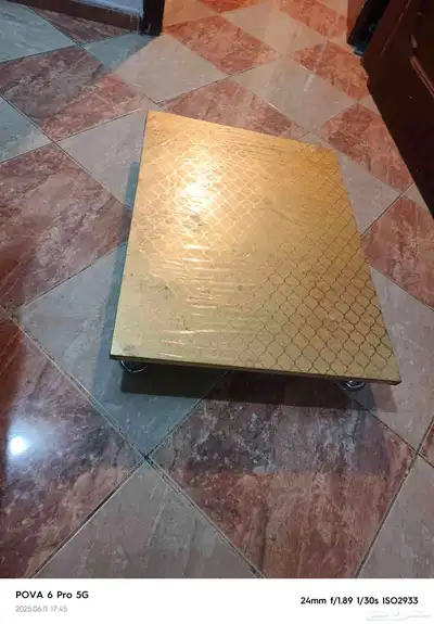 طاولات ارضية مستعملة 0