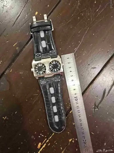 ساعات جديدة كليا لم تلبس نهائيا جميلة جدا على اللبس 1