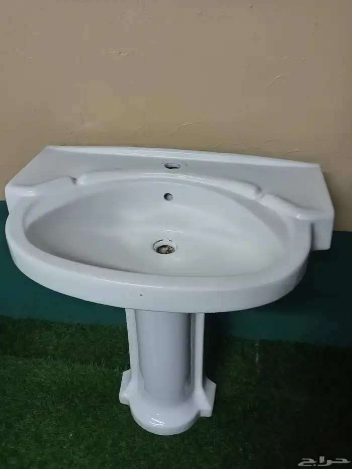 ثلاث مغسل يد شبه جديد الموقع الحرجة الرفغه 2