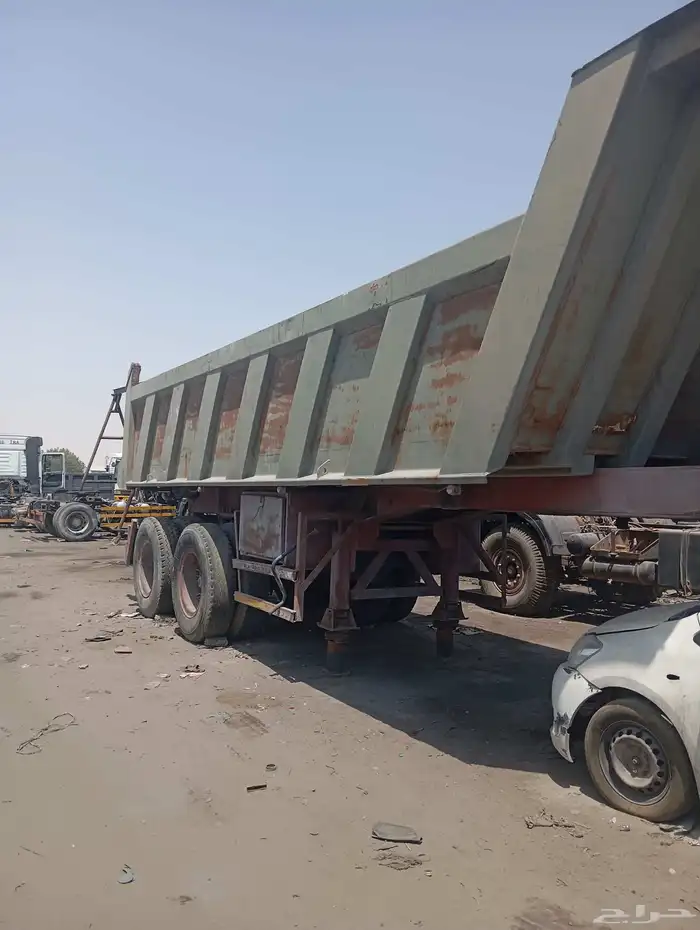 قلاب للبيع بسعر 26000 فى الدمام للتواصل 0