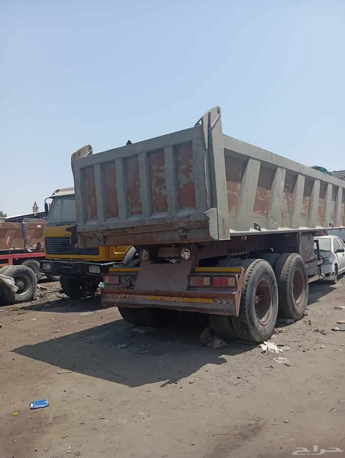 قلاب للبيع بسعر 26000 فى الدمام للتواصل 1
