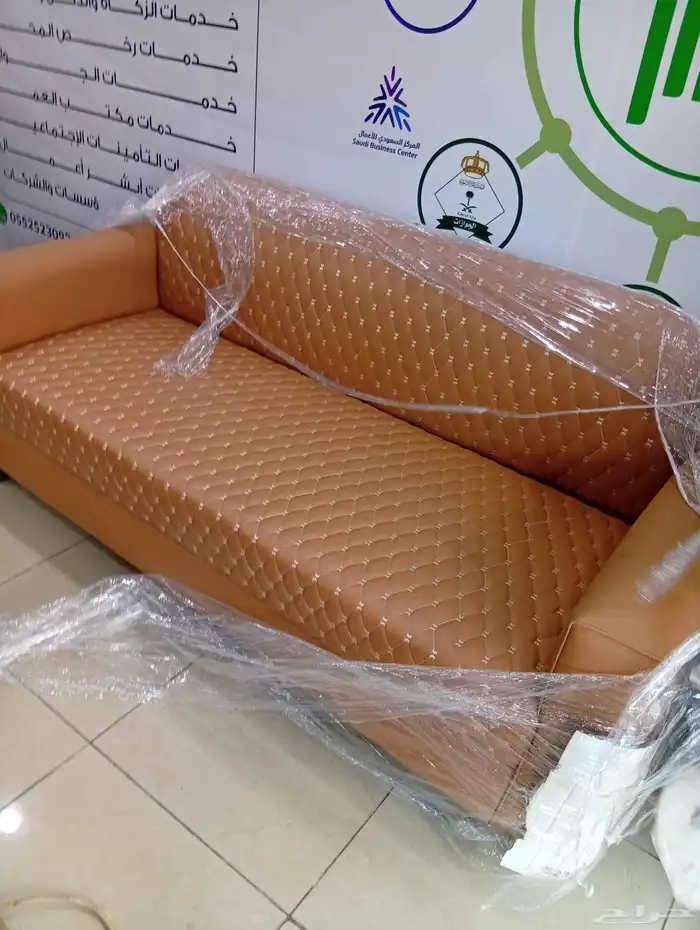 طقم كنبات فاخر جديد للاستخدام في المكتب أو الفندق أو الصالون 3