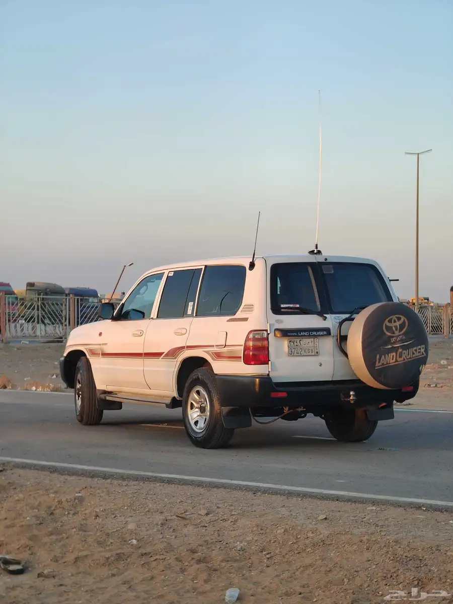 لاندكروزر 99 2