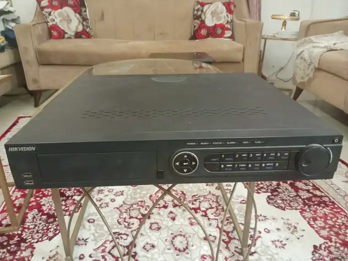 جهاز تسجيل 32 قناه هكفجن. 8ميجا بيكسل. مستعمل مع كاميرات 0