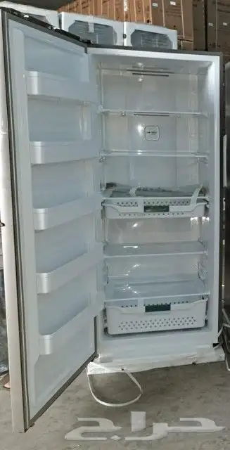 فريزرات عامودي جديد بالكرتون 1