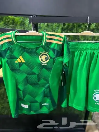 اطقم وتيشيرتات المنتخب السعودي الجديده 8