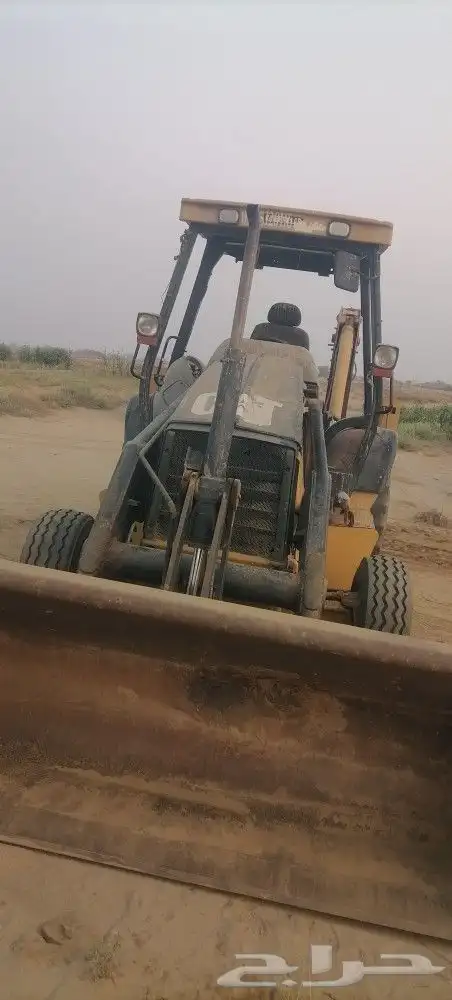 جي سي بي كتر بلر موديل 2004 للبيع نظيف لوحه استماره 3