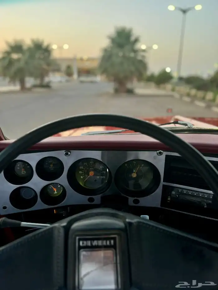 شيفروليه سلفرادو 1983 رفرف 0