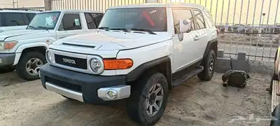للبيع قطع غيار تويوتا اف جي FJ موديل 2014 2
