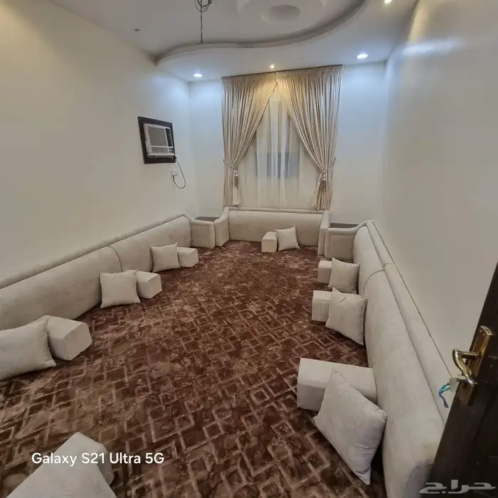 كنب الهبه تفصيل وجاهز يوجد تنجيد جميع انواع الكنب 11