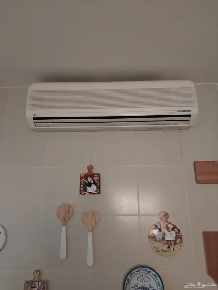 للبيع مكيف أسبليت LG كوري أصلي بارد فقط 2