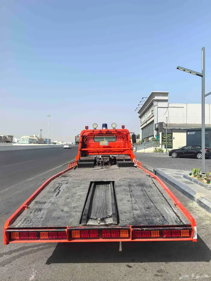 سطحه راجعه من مكه ع المدينه او جدة 0