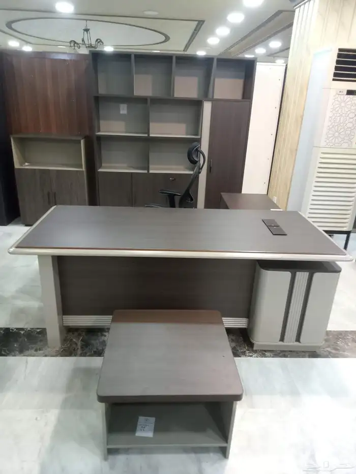 مكتب العمل مكتب طقم كامل Office Tables كرسي فخم كنب دولاب 5