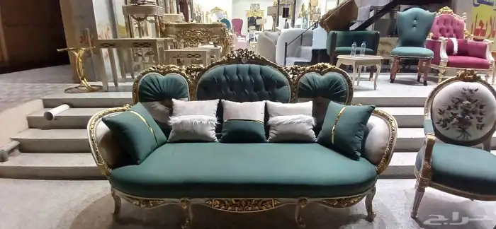 غرف نوم و مجالس فخمة وتفصيل للبيع بسعر مغري 2