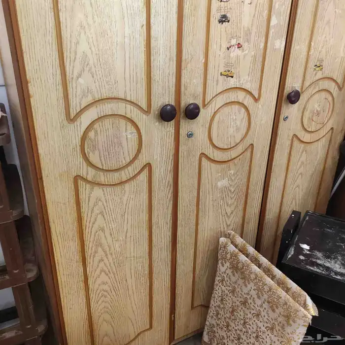 فرن ودولاب وغسالة وسرير اطفال للبيع 9