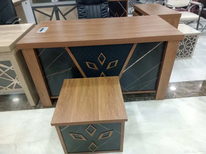 مكتب العمل مكتب طقم كامل Office Tables كرسي فخم كنب دولاب 2