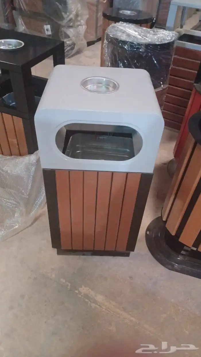 كرسي حديقة سلة زبالة طاولة كرسي حديد انتظار 19