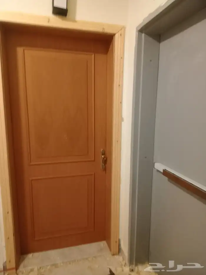 ابواب للبيع مع التركيب 3