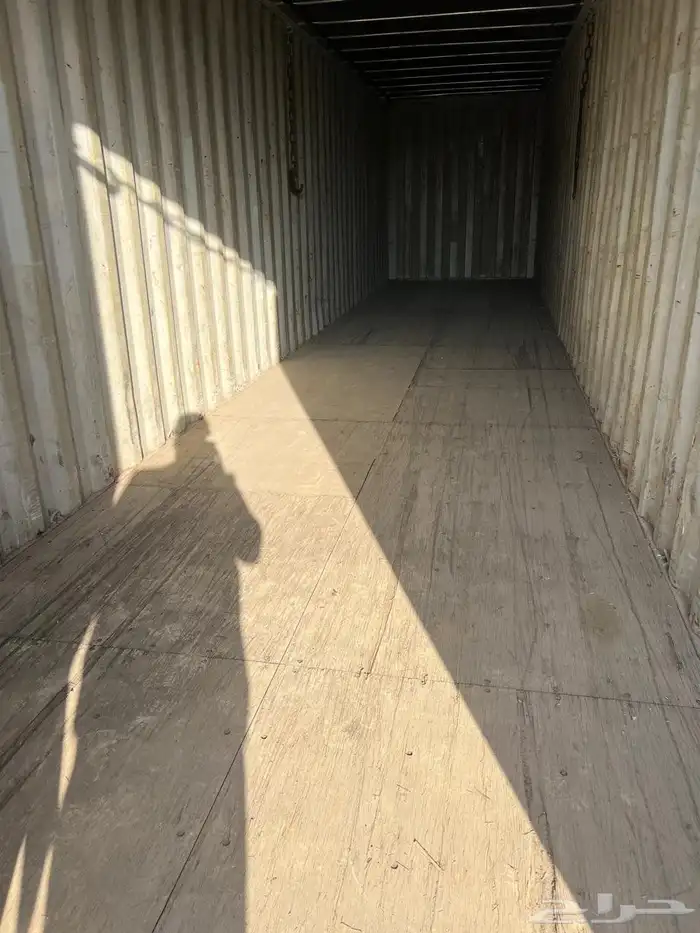 حاويات للبيع 2