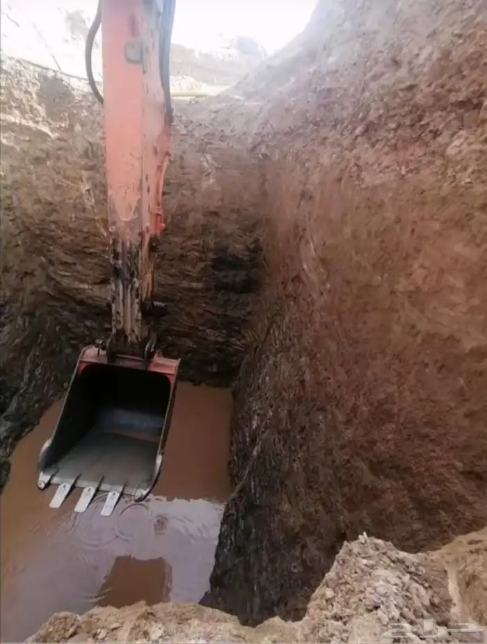 حفر الابار بوكلين حفر الأراضي جميع انواع الحفر 5