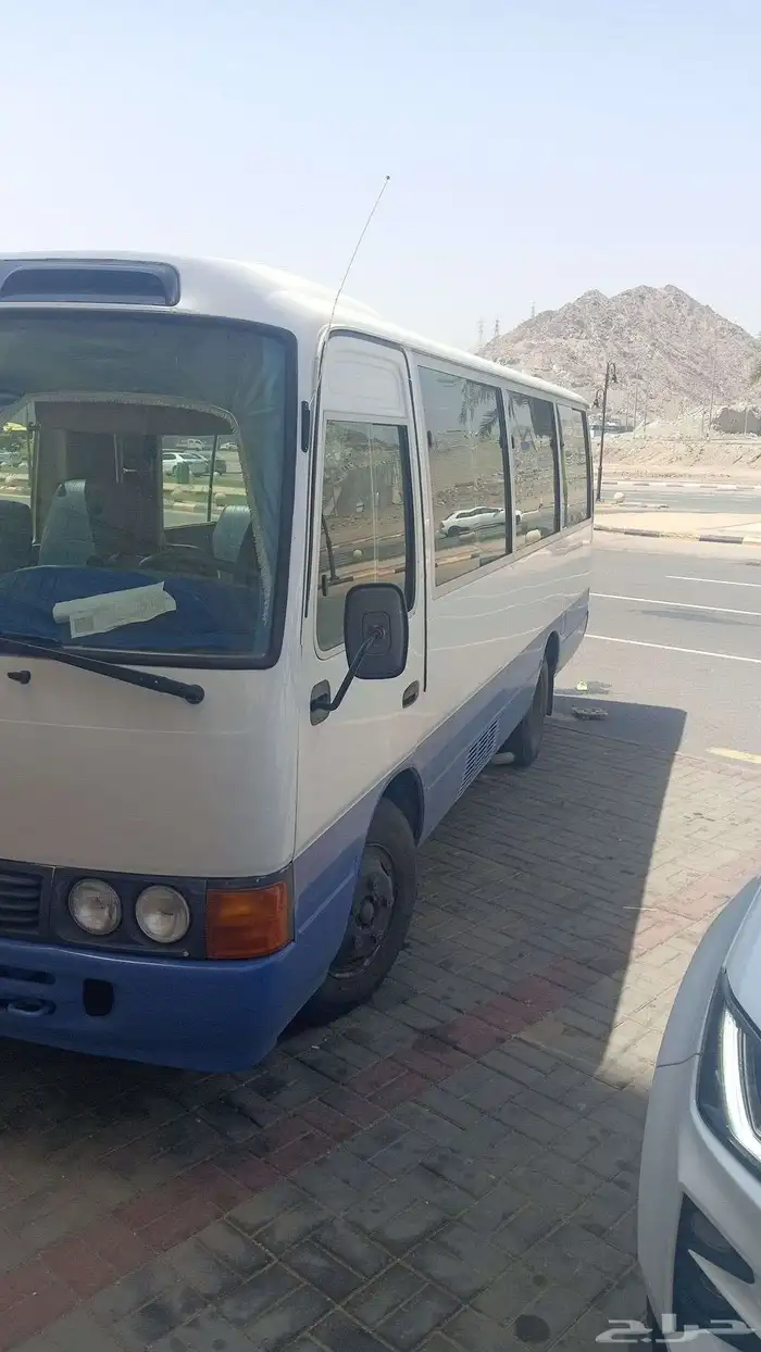 باص كوستر للايجار 2