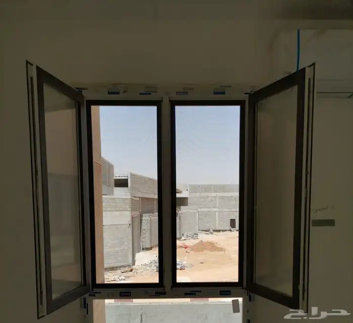 باب المنيوم باب شباك 5