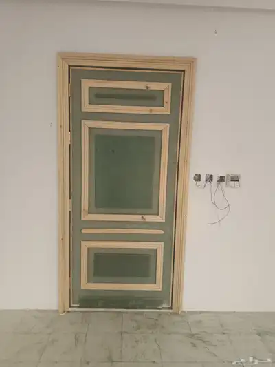 تفصيل ابواب خشب جديد و ترميم باب 4