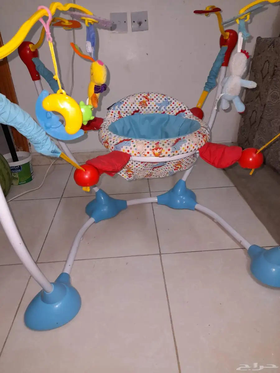 نطيطة أو أرجوحة أطفال شبه جديدة أستعمال قليل جدا 0
